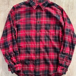 Uniqlo Red and Black Checkered Men's Shirt